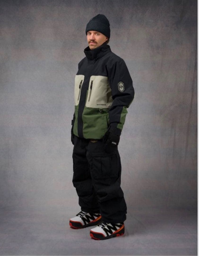 Mサイズ 大きめSOUVENIR スノーボードジャケット
